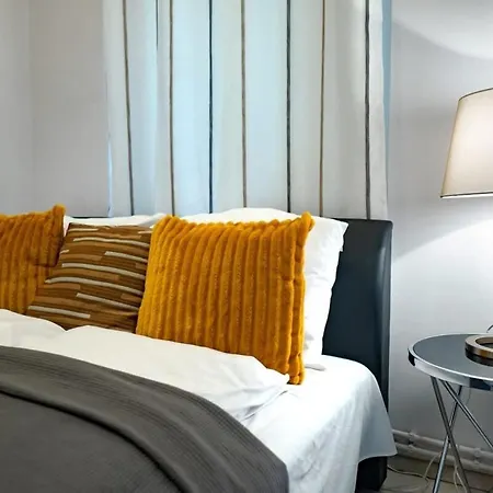 דירה Chic Flat With River View