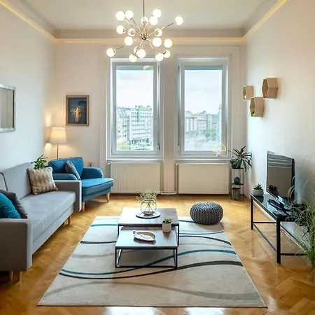 شقة Chic Flat With River View